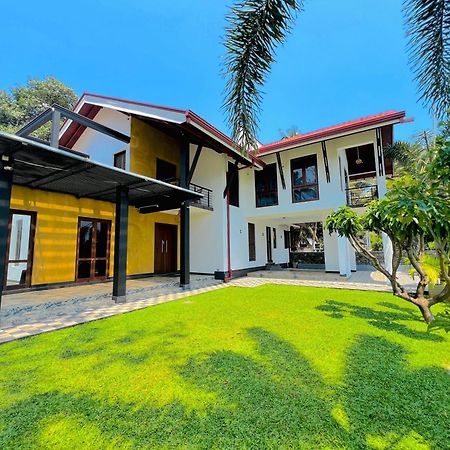 Sri Lanka Villa Dsr , Wennappuwa 외부 사진