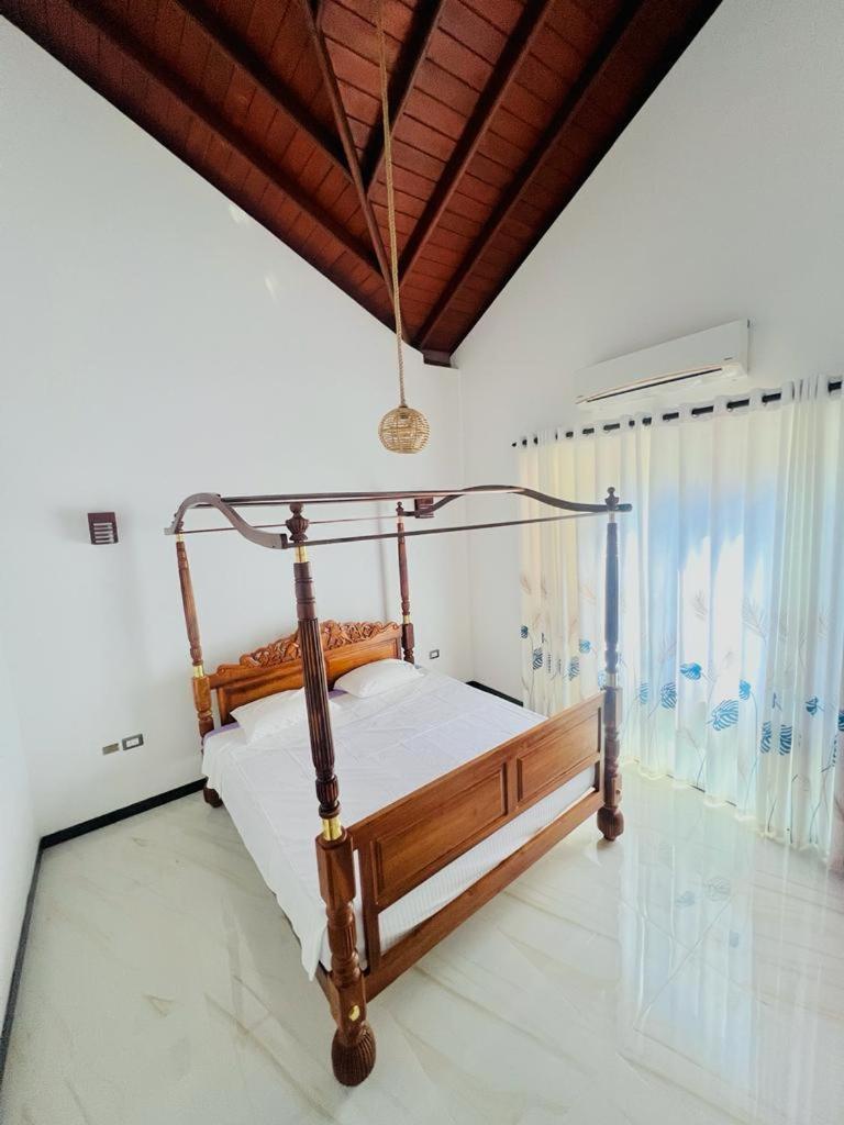 Sri Lanka Villa Dsr , Wennappuwa 외부 사진